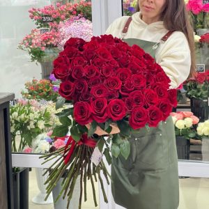 51 роза 70см сорта Эксплорер